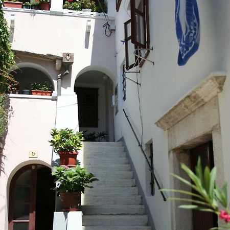 Apartment Uskok Senj  Bagian luar foto